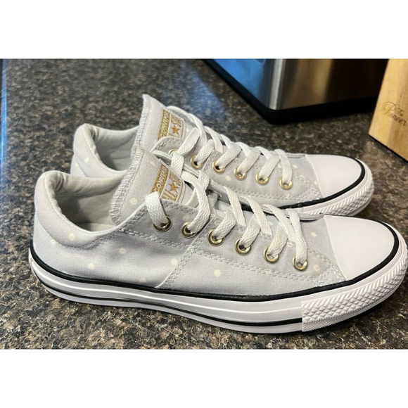 Converse Chuck Taylor All Star Madison Ox Polka Dot Sneakers - Picture 4 of 10